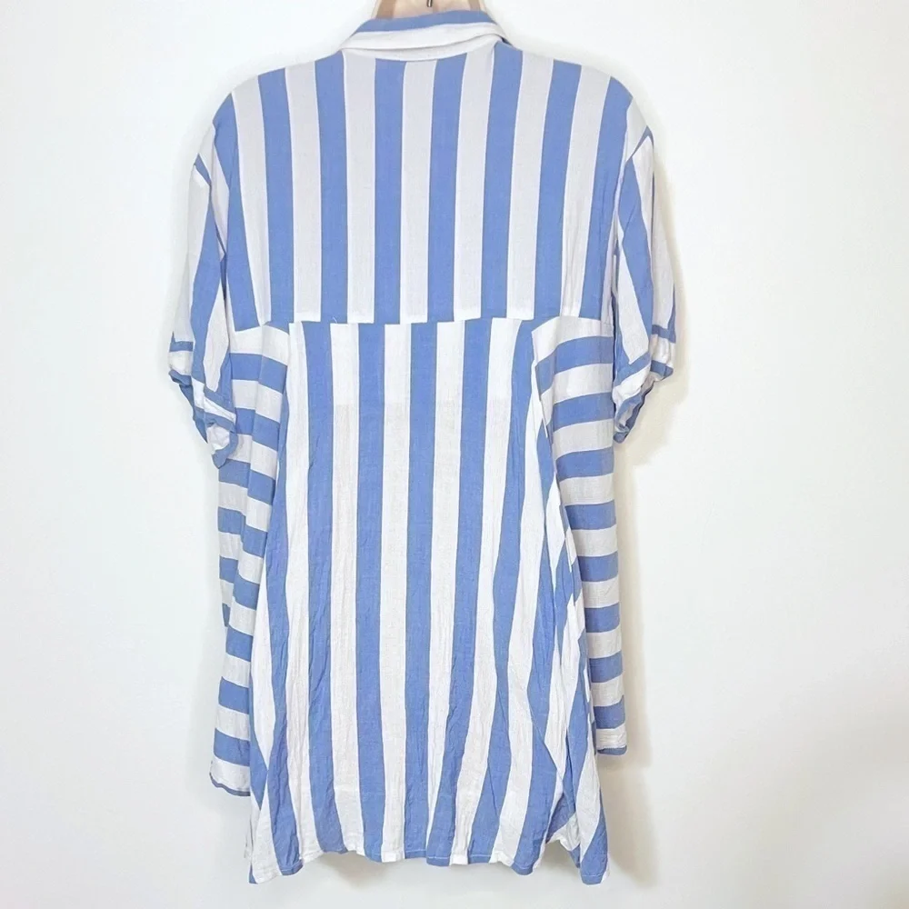 NEW Vince Camuto High Low Relaxed Fit Knit Striped Short Sleeve Button Down Top